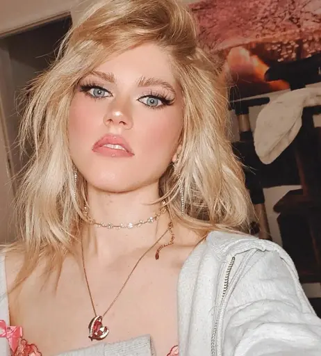 Image 4809354 from Marina Joyce