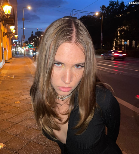 Image 4987962 from Valentina Vapaux