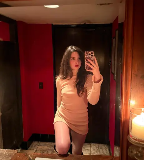 Image 4976173 from Jules LeBlanc/Annie LeBlanc