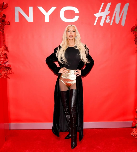 Image 4970943 from Christina Aguilera