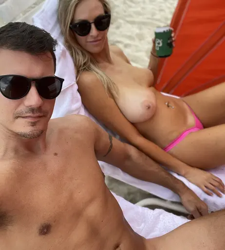 Image 4961184 from dtfcouple_4u / dtf_bonnie / Bonnie &amp; Clyde / dtfcouple_4uOG