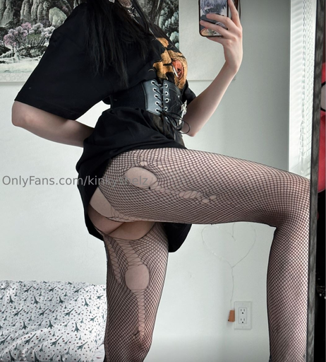 Image 4969665 from Kinkyshelz