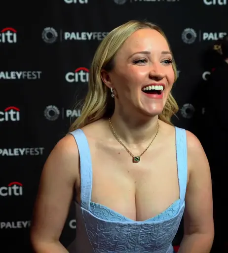 Image 4939368 from Emily Osment