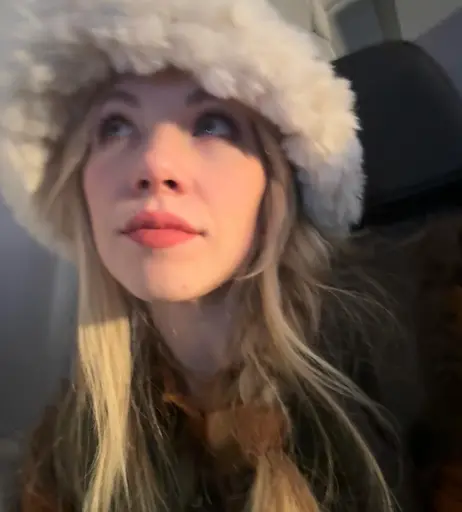 Image 4913132 from Carly Rae Jepsen