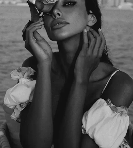 Image 4455608 from Madalina Diana Ghenea