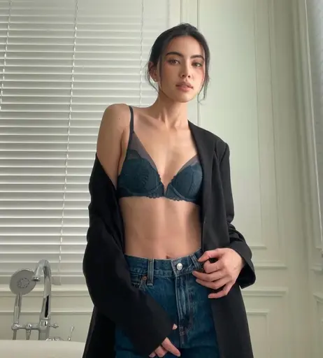Image 4451300 from Davika Hoorne / Davikah