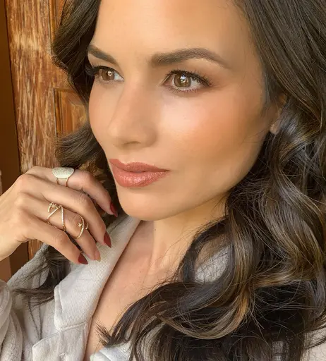 Image 4453337 from Katrina Law