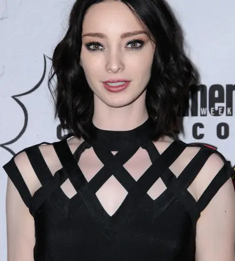 Image 4458647 from Emma Dumont