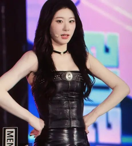 Image 4445231 from Chaeryeong - ITZY (채령)