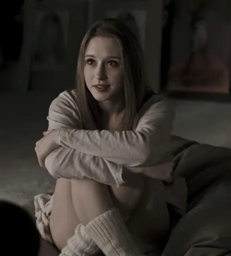 Image 4446319 from Taissa Farmiga