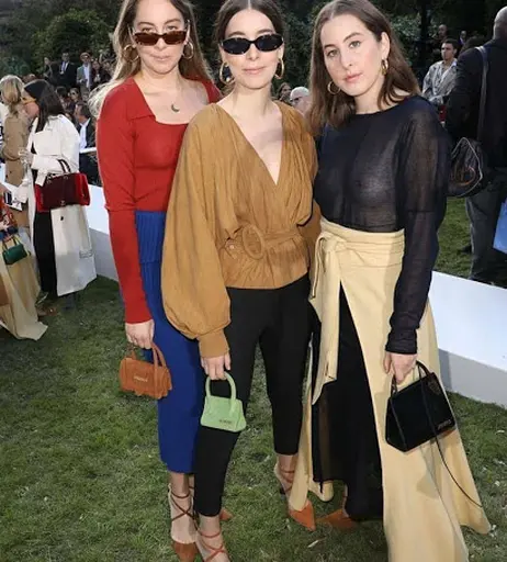 Image 4443853 from Haim Sisters