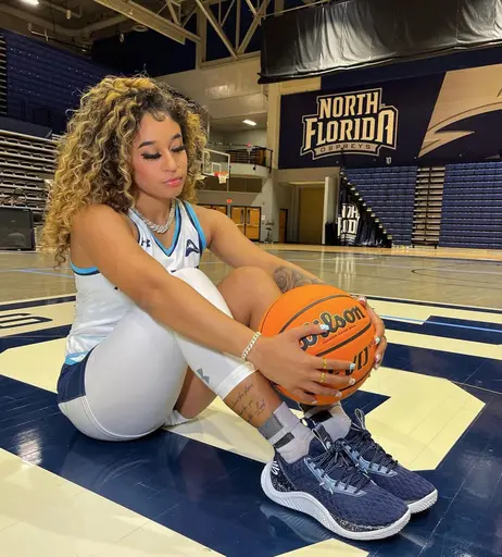 Image 4433587 from Lyric Swann / curlylyric22