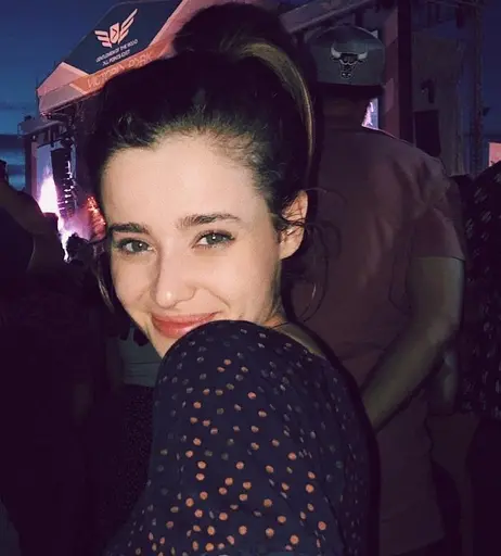 Image 4438263 from Holly Earl