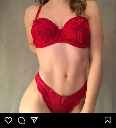 Image 4595539 from D4nilouise Onlyfans / D4niwilliams_ IG / Danielle Williams WHSmith Bristol UK