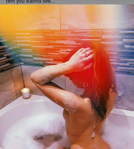 Image 4594745 from D4nilouise Onlyfans / D4niwilliams_ IG / Danielle Williams WHSmith Bristol UK