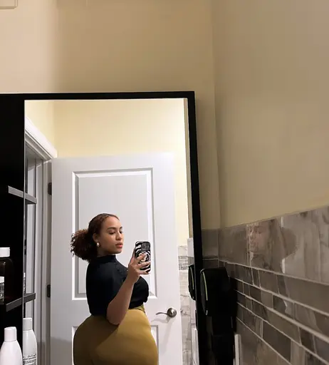 Image 4666678 from Mynameskathrynn