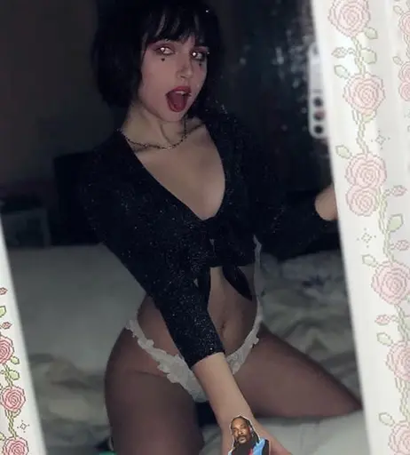 Image 4644865 from urfatherfigure / myfriendshea /