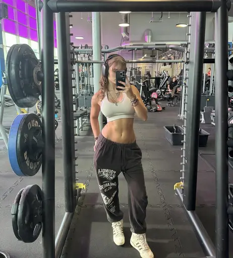 Image 4625308 from Fitbyalx