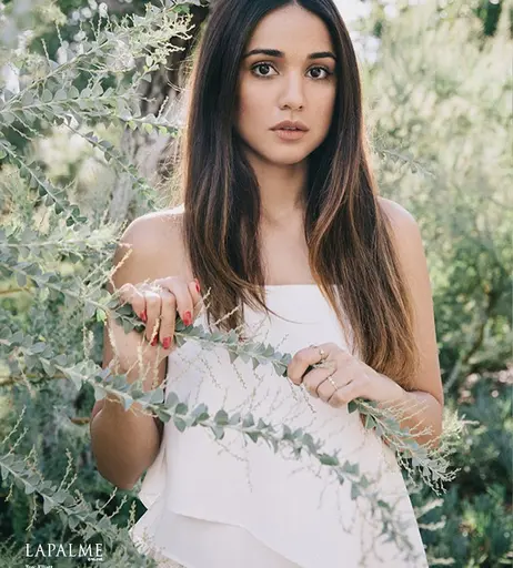 Image 4605438 from Summer Bishil