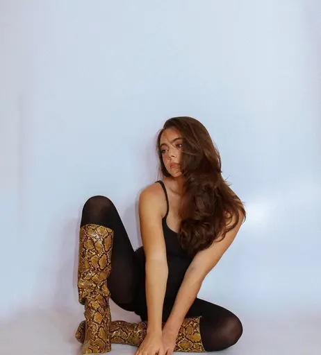 Image 4605150 from Ava Allan