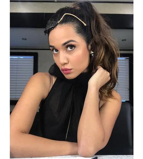 Image 4605216 from Summer Bishil