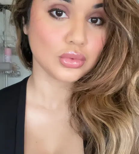 Image 4606570 from Summer Bishil