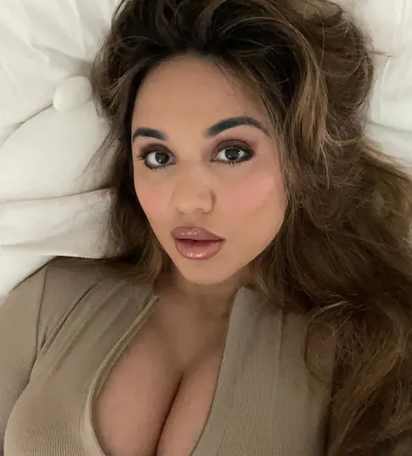 Image 4606487 from Summer Bishil