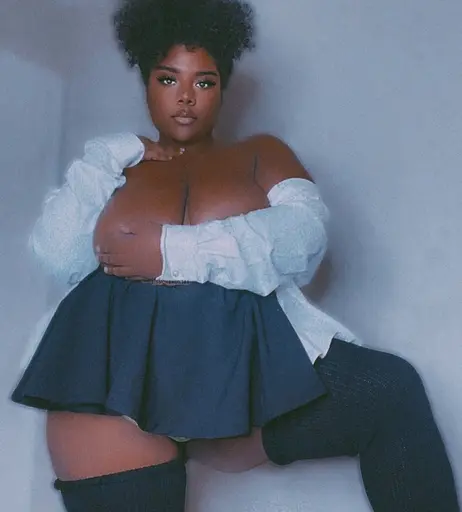 Image 4703563 from X_smokahontas on X and instagram and she has a private page on X by the name of @callmeebonita