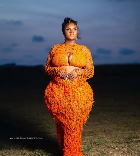 Image 4708351 from Yvonne Delali | yvonnedelali_model from perfectwrapgh