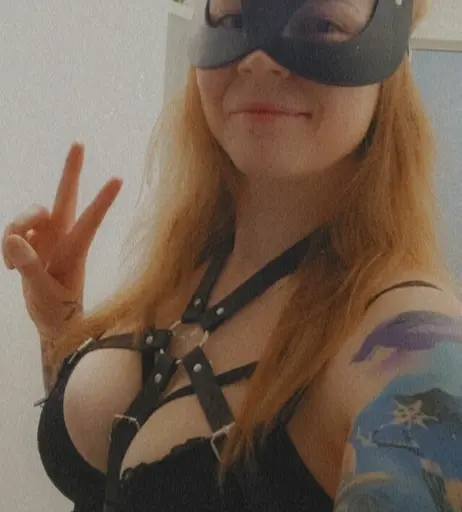 Image 4044704 from kittndeluxe / TruckerCassie