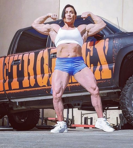Image 4038941 from MuscleMilfSusanKay / Susan Kay