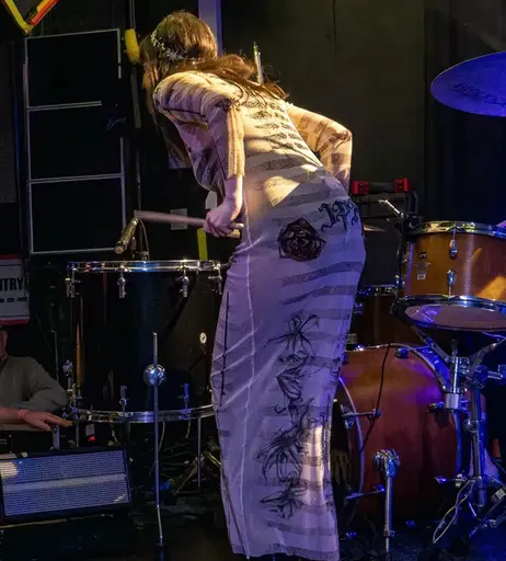 Image 7182852 from Lauren Mayberry (Singer)