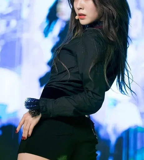Image 7176727 from Irene | Red Velvet