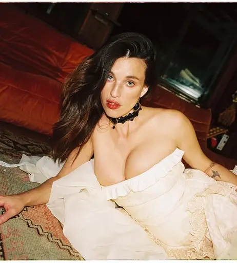 Image 7170526 from Rainey Qualley