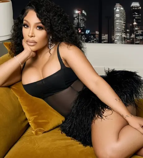 Image 7170000 from K. Michelle