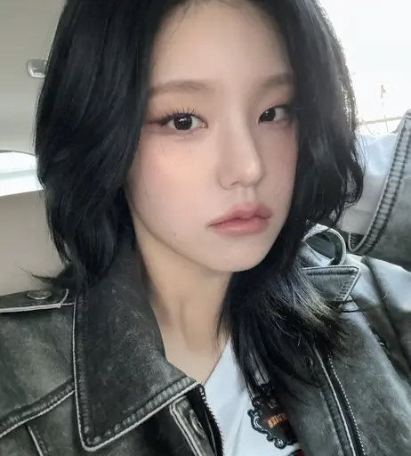 Image 7170994 from Yeji - ITZY (예지, Hwang Ye-ji)