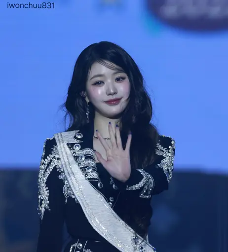 Image 7167460 from Jang Won-young / 장원영 WONYOUNG