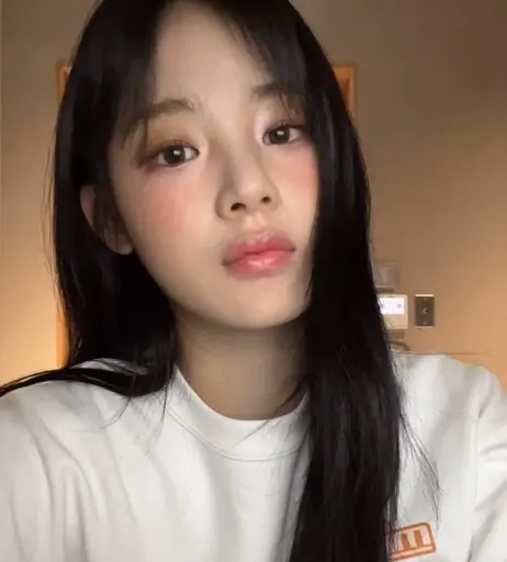 Image 7164523 from Minji (NewJeans)