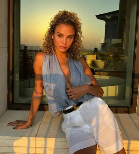 Image 7164094 from Rose Bertram Model/SI Swimsuit