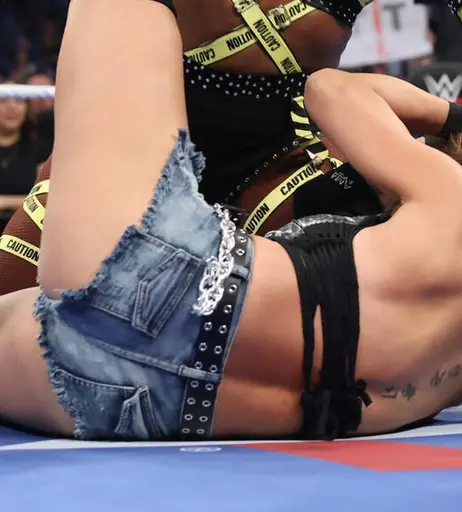 Image 7161163 from Mia Yim