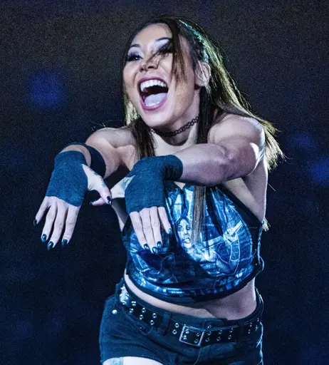 Image 7161165 from Mia Yim