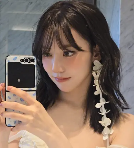 Image 7163086 from Sakura Miyawaki 宮脇 咲良 | LESSERAFIM