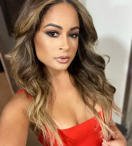 Image 7160159 from Kayla Braxton