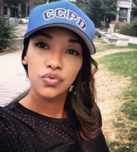 Image 7168716 from Candice patton