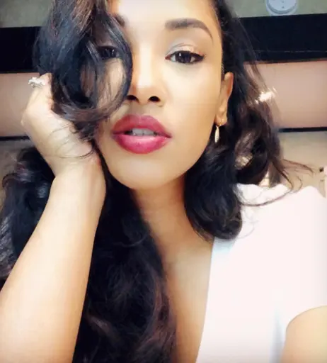Image 7168714 from Candice patton