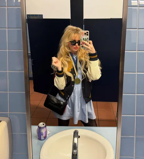 Image 7152691 from Kathryn Newton