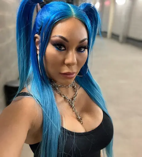 Image 7159364 from Mia Yim