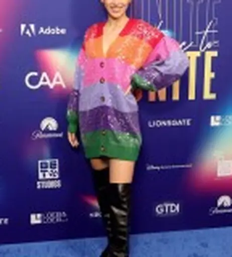 Image 7158806 from Jessica Yu Li Henwick