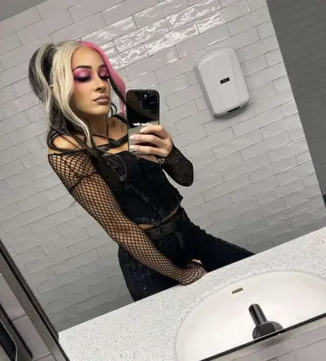 Image 7158194 from Dakota Kai