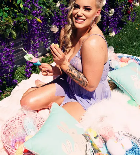 Image 7147983 from Taya Valkyrie